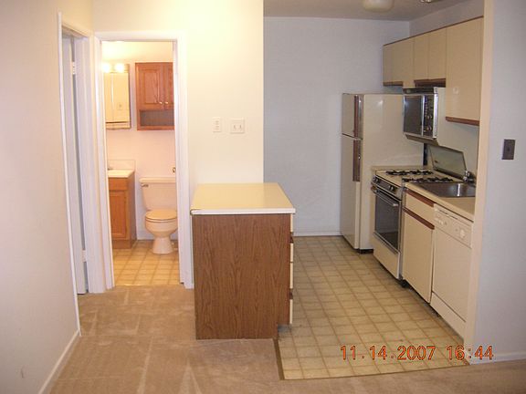 5th image of 202 Park Terrace Ct SE