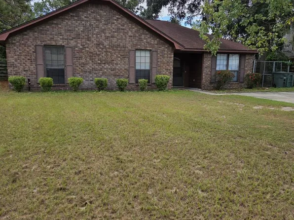 781 Madison Dr, Hinesville, GA 31313