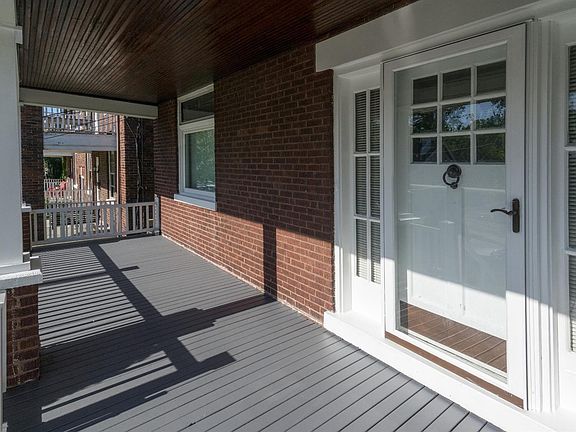5th image of 3634 Stettinius Ave