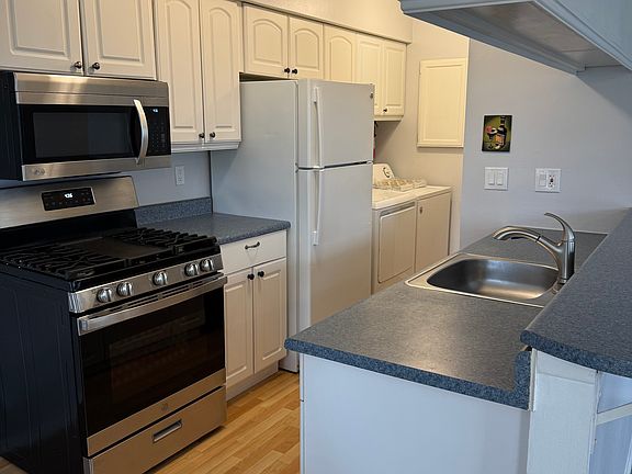 4th image of 1463 Wingate Blvd