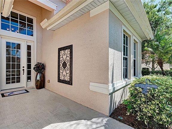 2nd image of 13400 Golf Pointe Dr