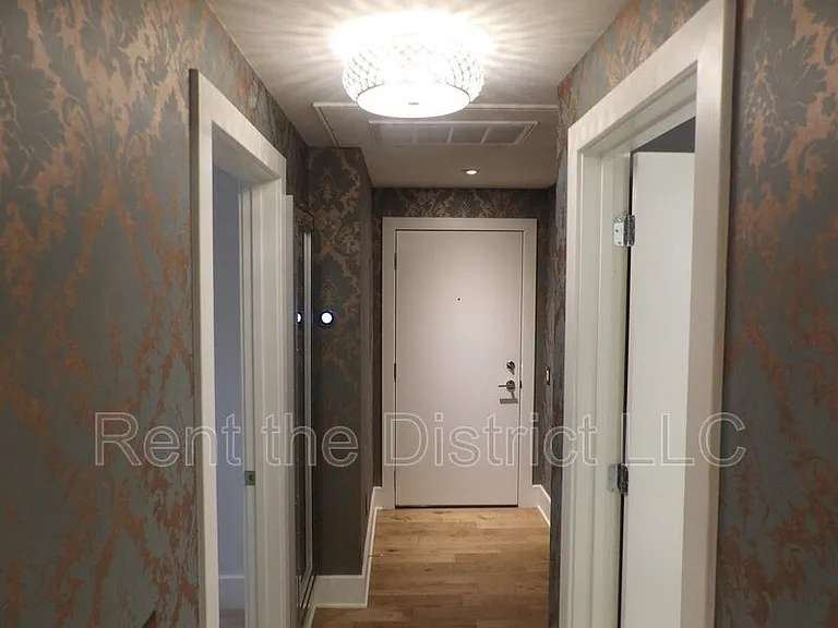2926 Porter St NW #102 — Photo 11