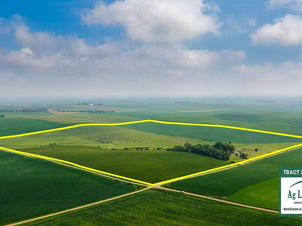 2nd image of 56317 864th Rd