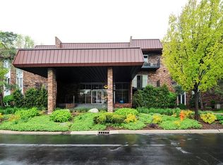1041 W Ogden Ave #2229, Naperville, IL 60563