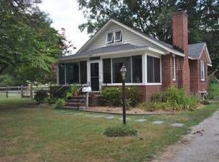 855 Yorktown Rd, Poquoson, VA 23662