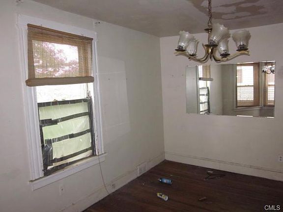 5th image of 519 Hawley Ave