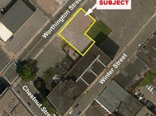 453 Worthington St, Springfield, MA 01105