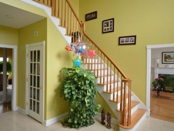 2 Story Foyer