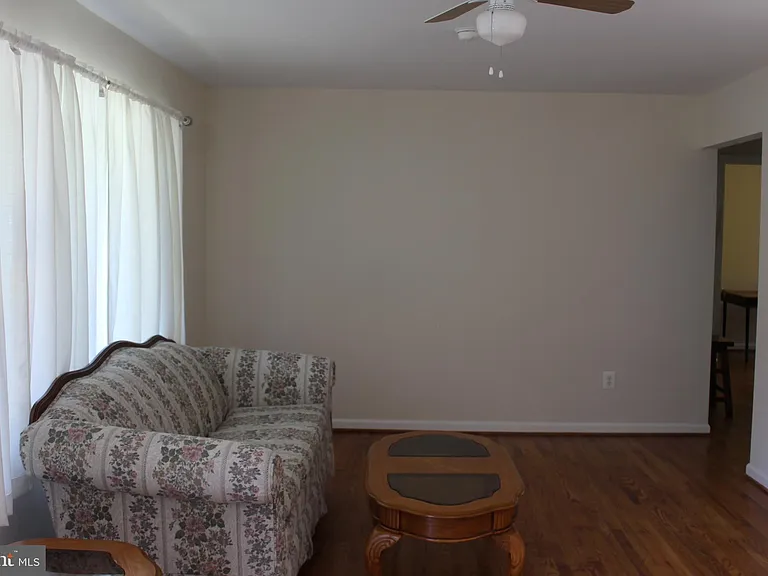 5409 75th Ave — Photo 11