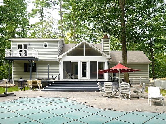 4th image of 102 Chelsea Dr