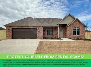 2482 Buckside St, Springdale, AR 72762