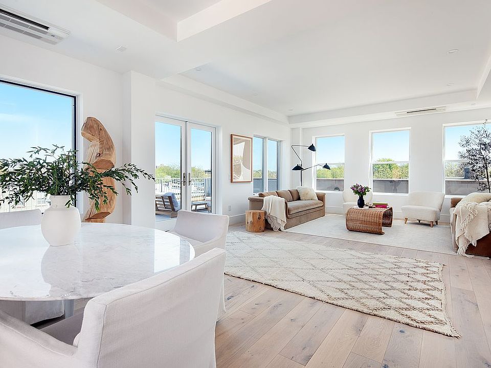 1st image of 524 Halsey St #Penthouse 1