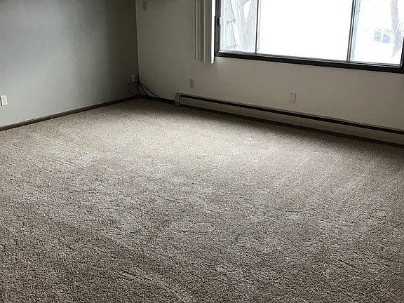 4th image of 344 33rd Ave N APT 204