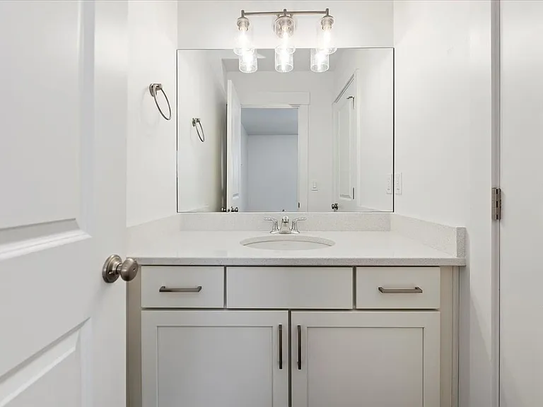 1624 N Mumbarto Ln — Photo 23