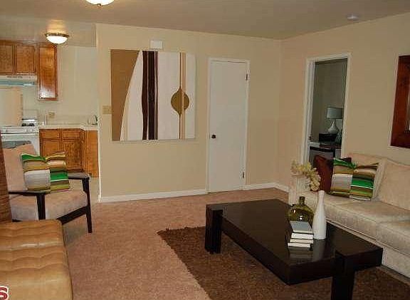 2nd image of 1826 Silver Lake Blvd #A