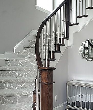 Foyer with stair