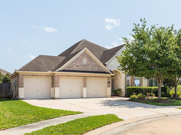 2nd image of 2313 Lilac Breeze Ln