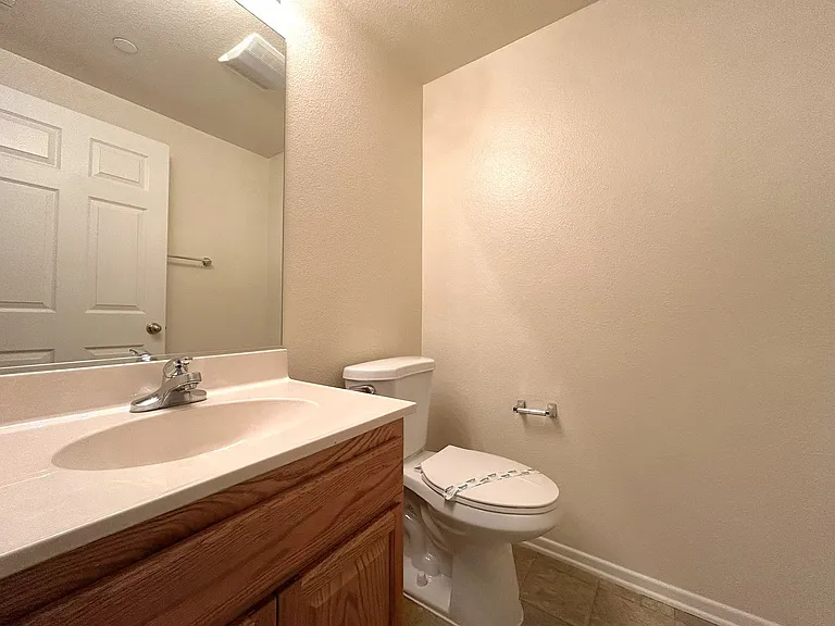 1555 Orange Ave #403 — Photo 11