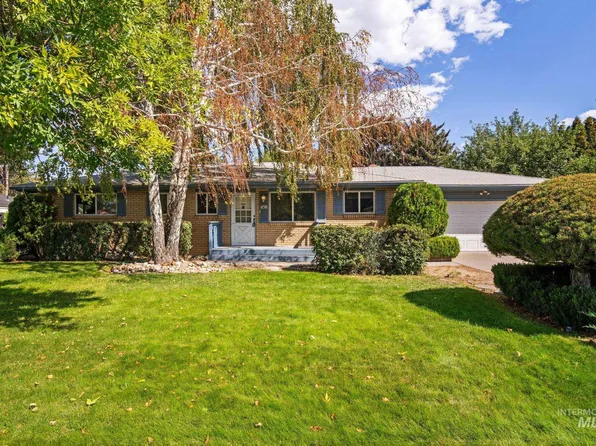 1158 Locust St N, Twin Falls, ID 83301