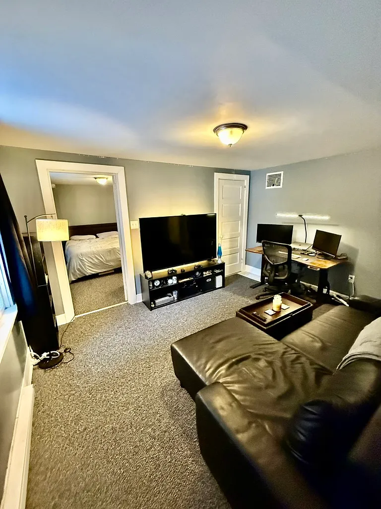 1 bed, 470 sqft, $850 — Photo 1