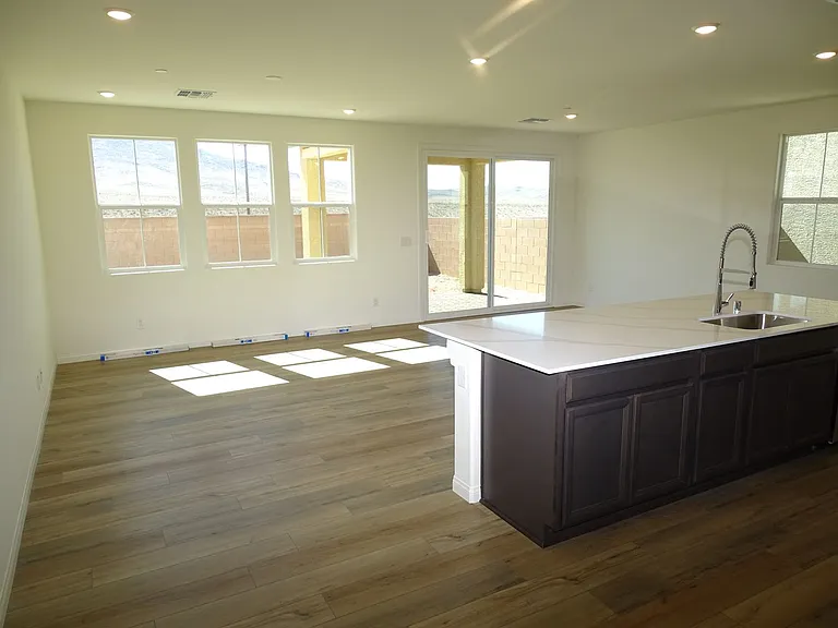 2929 Gallarate Dr — Photo 10