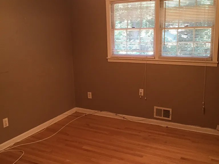 Darlene Way — Photo 11