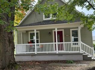 624 E Main St, Rochester, IL 62563