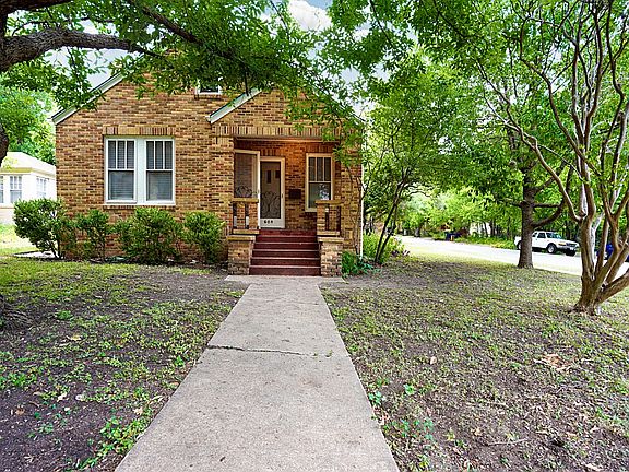 2nd image of 608 Carolyn Ave