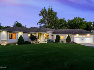 13060 40th Ave, Marne, MI 49435