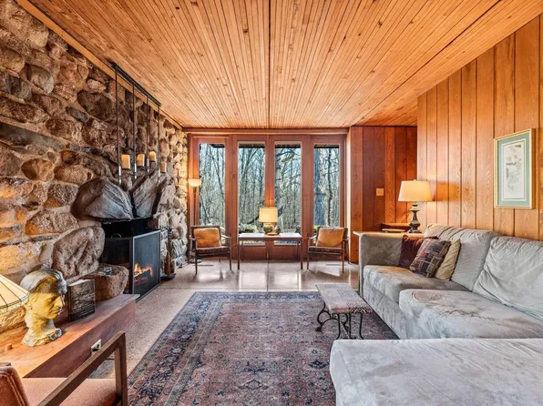 20318 60th STREET, Bristol, WI 53104