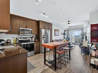 151 N Legacy Main St SE #6406, Calgary, AB T2X 4A4