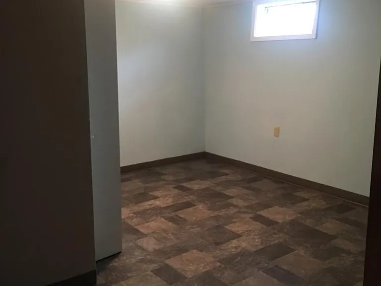 614 Terrace Dr — Photo 12