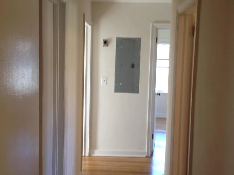 1639 Adelia Pl NE — Photo 15