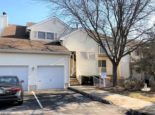 257 Potomac Dr, Basking Ridge, NJ 07920