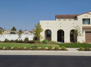 1702 Highclere Way, Bakersfield, CA 93311