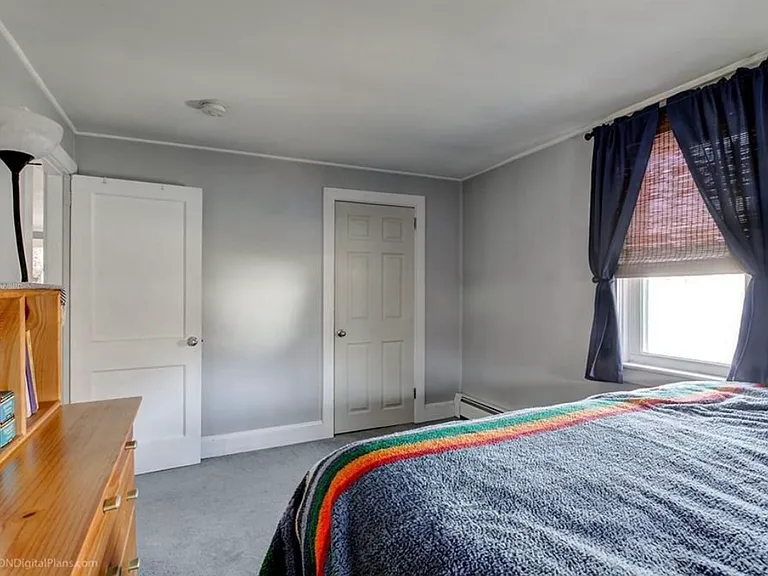 29 Sherwood Rd #2 — Photo 6