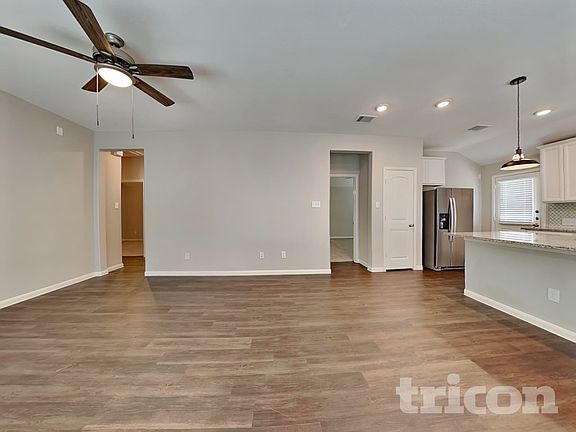 3rd image of 6918 Scarlet Sagebrush St