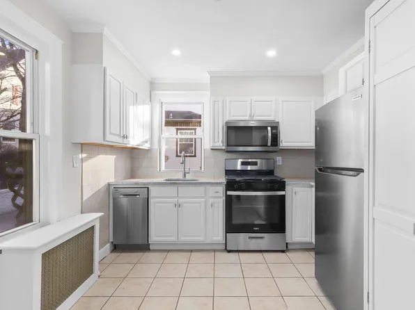 8 Virginia Ave Floor 1, Dobbs Ferry, NY 10522