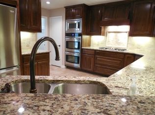 9344 Raeford Dr, Dallas, TX 75243