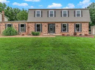 2314 Fairoyal Dr, Saint Louis, MO 63131