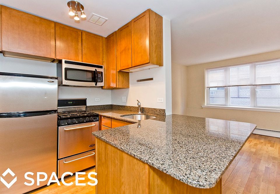 1st image of 625 W Wrightwood Avenue # 212 Fl 2nd
