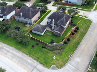 216 Willow Pointe Dr, League City, TX 77573