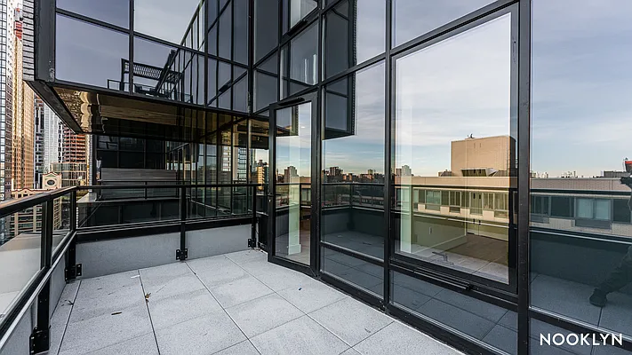 Rented by Nooklyn NYC LLC | media 43