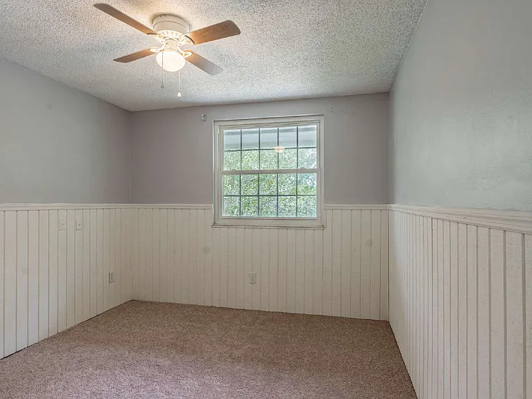 3909 Stonehaven Rd — Photo 16