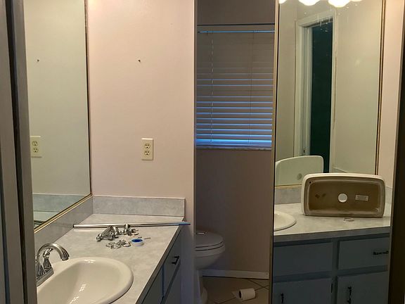4th image of 2966 Lowery Dr