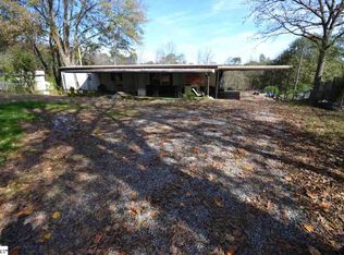 914 Prince Perry Rd, Easley, SC 29640