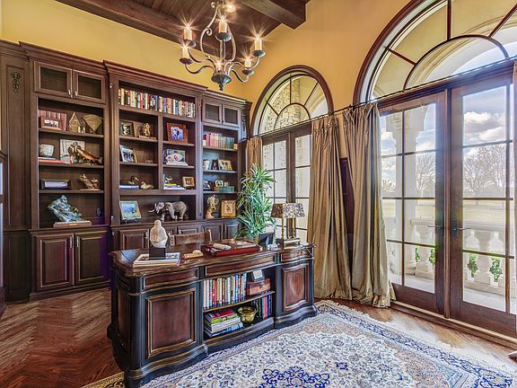 4th image of 15008 Gaillardia Ln