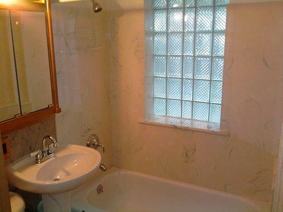 3rd image of 8734 Brentwood Pl