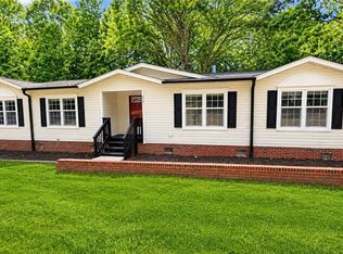 215 Gibson Rd, Mebane, NC 27302