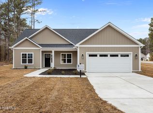 100 Maple Ct, Havelock, NC 28532